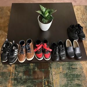 Boys shoes (6 pair of shoes for $25)